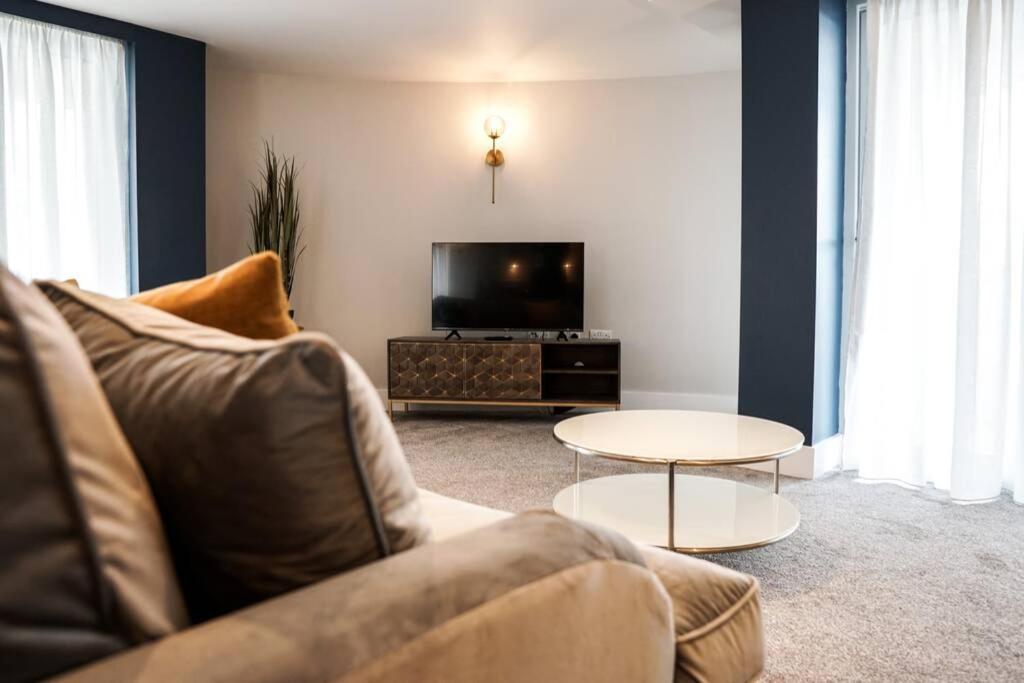 Beautiful 3 Bedroom Apartment By The Sea 新码头 外观 照片