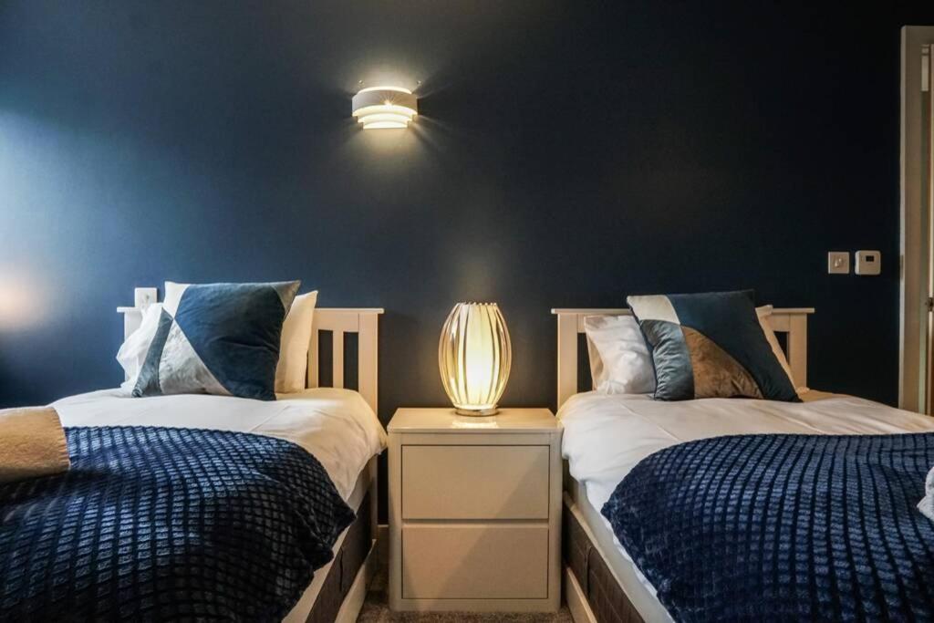 Beautiful 3 Bedroom Apartment By The Sea 新码头 外观 照片